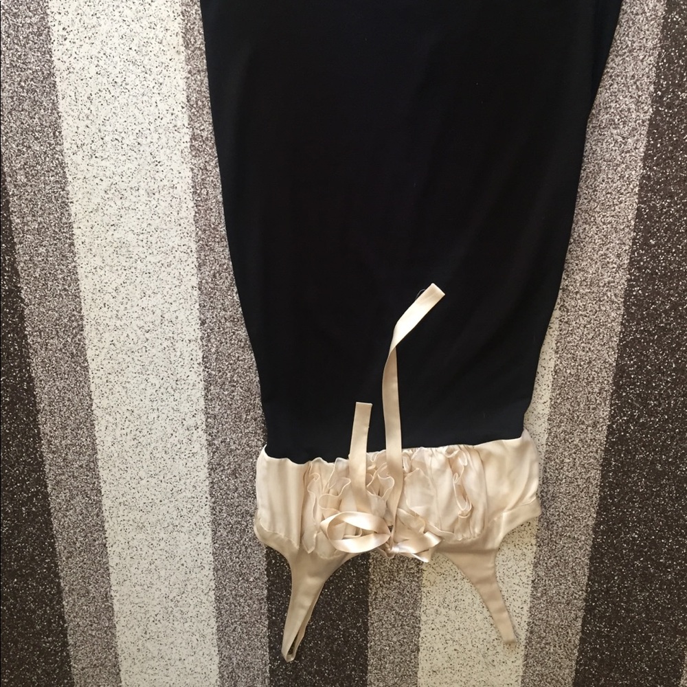 Great holiday dress! Nu collective!